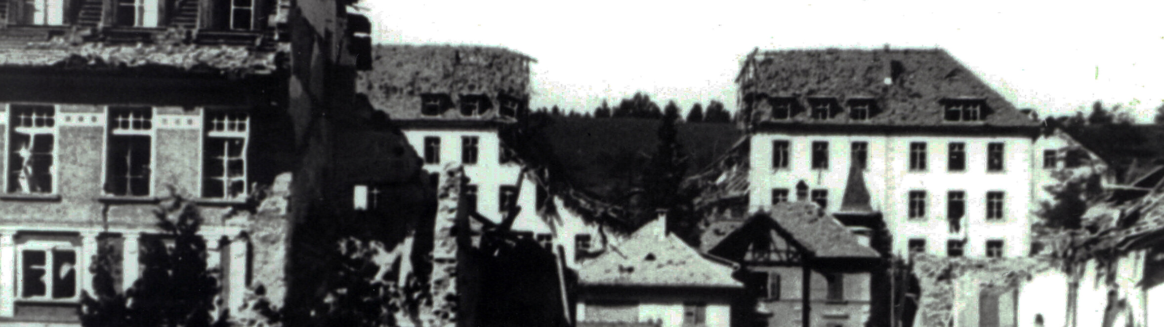 Antoniushaus Feldkirch, historische Fotos, Bombenangriff 2. Weltkrieg Antoniushaus der Kreuzschwestern in Feldkirch, Vorarlberg, historische Fotos