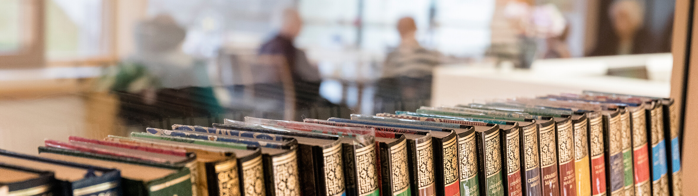 Blick in die Zirbenstube Antoniushaus der Kreuzschwestern in Feldkirch, Vorarlberg