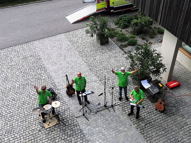 Frühschoppen mit Sappralott im Antoniushaus der Kreuzschwestern in Feldkirch