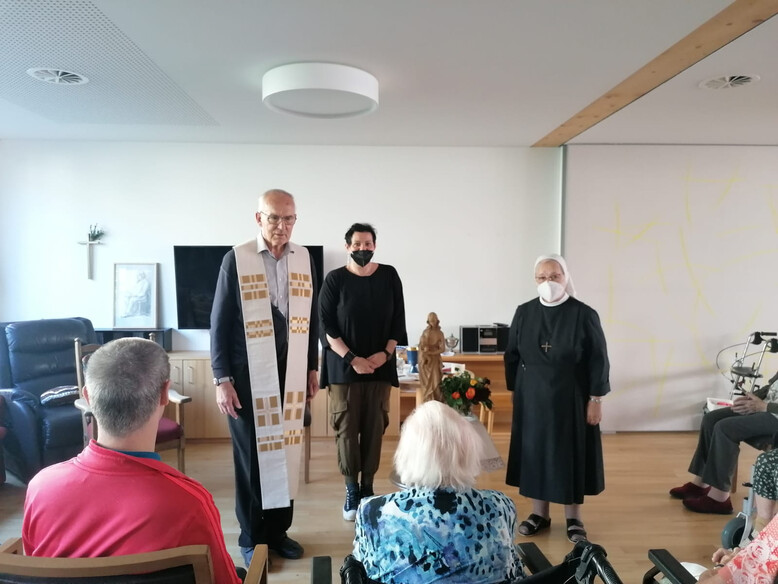   DDr. Herbert Spieler, Karin Blenke, Sr. Gertrud Müller, Antoniushaus Feldkirch, Kreuzschwestern