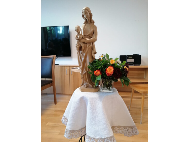   DDr. Herbert Spieler, Karin Blenke, Sr. Gertrud Müller, Antoniushaus Feldkirch, Kreuzschwestern