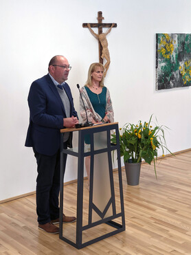 Ansprache von Lehrlingsausbildnerin Christa Egle und Geschäftsführer Thomas Vranjes Thomas Vranjes, Christa Egle, Lehrabschluss, Feier, Ausbildungshaus Antoniushaus, Kreusschwestern, Feldkirch