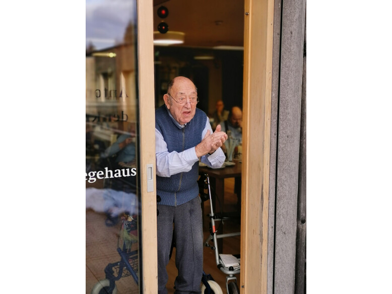 Antoniushaus der Kreuzschwestern in Feldkirch, Vorarlberg, Besuch Bläsergruppe