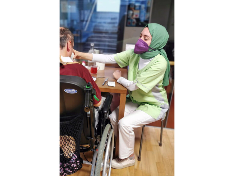 Emine Karahan absolvierte ihr Erasmus-Auslandsemester im Antoniushaus in Feldkirch Antoniushaus der Kreuzschwestern in Feldkirch, Erasmus, Emine Karahan, Praktikum