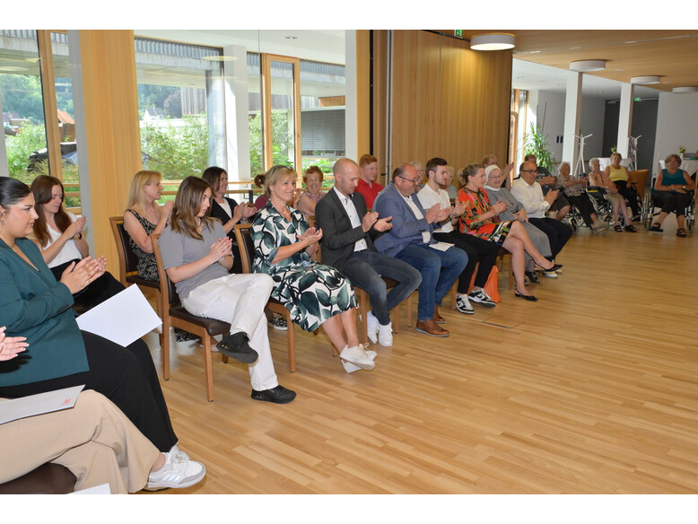 Ausbildung, Lehre, Pflegelehre, Kreuzschwestern, Ordensleben